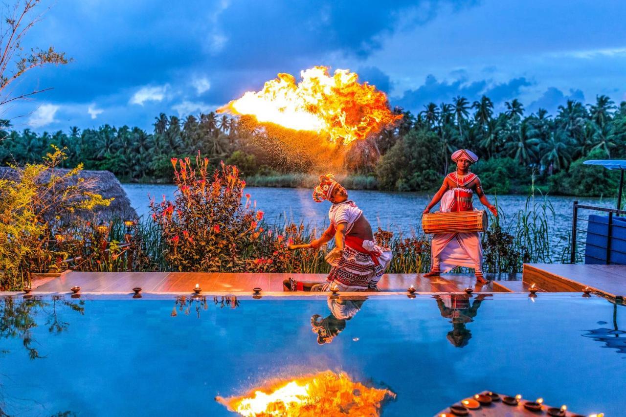 Waterland Hotell Negombo Eksteriør bilde
