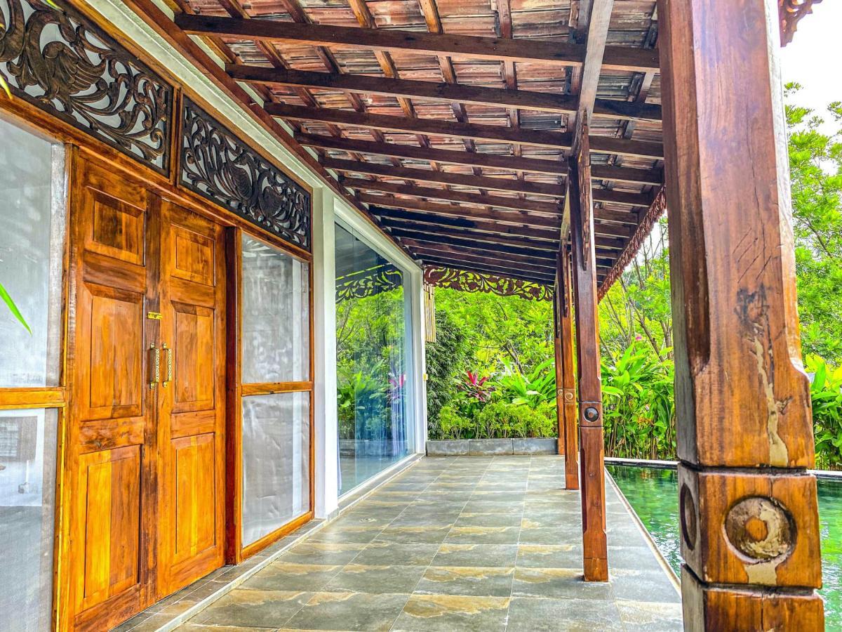 Waterland Hotell Negombo Eksteriør bilde