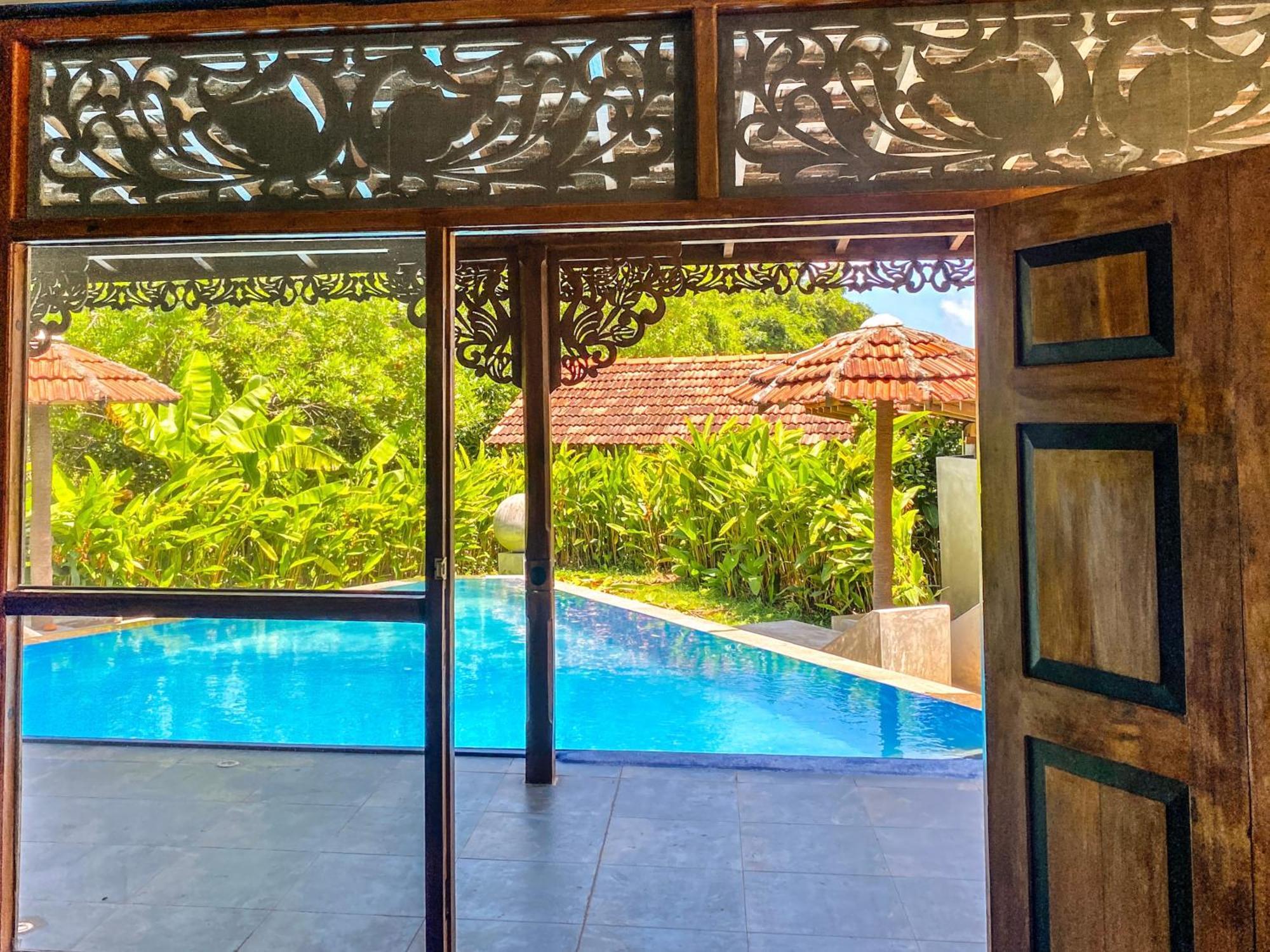 Waterland Hotell Negombo Eksteriør bilde